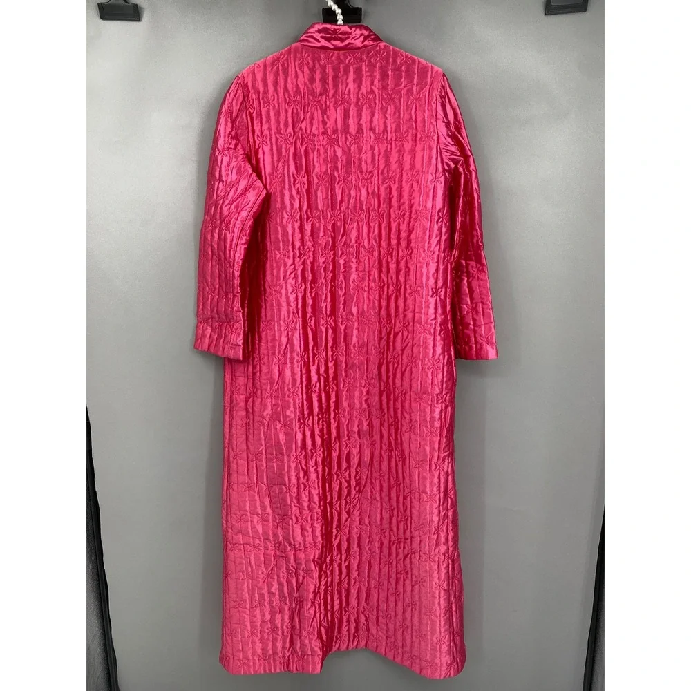 Vintage Jolie Two Quilted Robe Women Size Medium Hot Pink Bow Stitch‎ Button